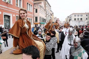 Sfilata della Festa delle Marie durante il Carnevale di Venezia