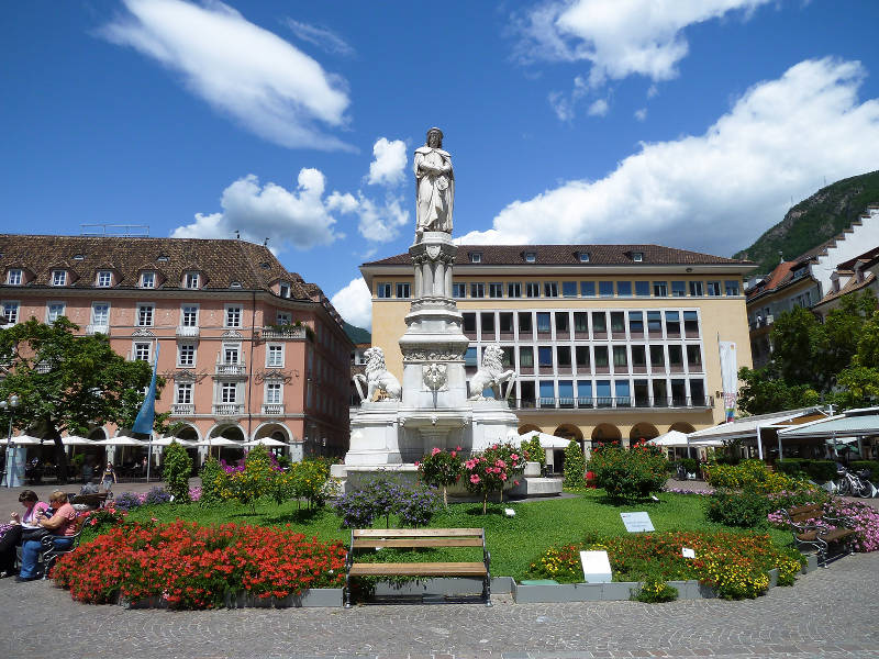 Cosa vedere a Bolzano- Piazza Walther