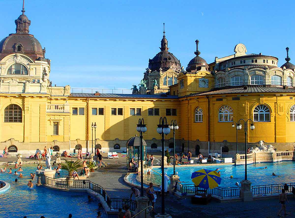 I Bagni Termali Szechenyi, il piacere del relax in Ungheria